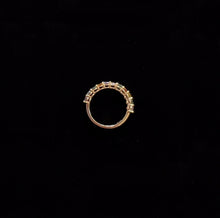 Load image into Gallery viewer, RAINBOW SAPPHIRE RING