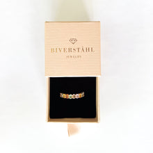 Load image into Gallery viewer, RAINBOW SAPPHIRE RING