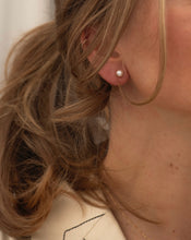 Load image into Gallery viewer, AKOYA PEARL STUDS (6 MM)

