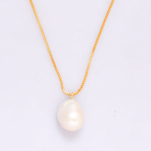 BAROQUE PEARL NECKLACE